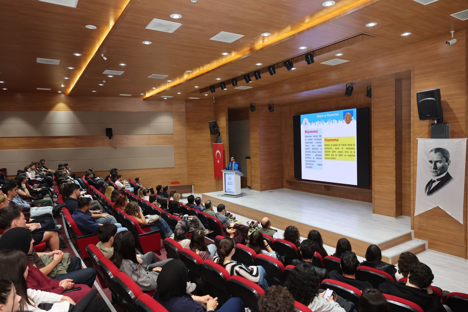 Fakülte Dekanlığı Oryantasyon Sunumu